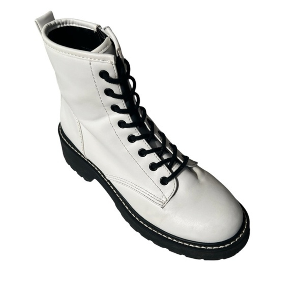 Madden Girl Women’s Carra Lace-up/side zip Lug Sole White Combat Boots Size 7.5